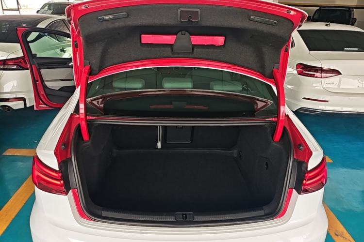 Used Audi A3 2019 Limousine 35 TFSI Fashion Edition China V standard Trunk