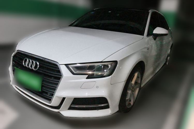 Ojetý Audi A3 2019 Sportback 35 TFSI Fashion Edition China VI Emission Standard Guazi used car, China used car export, Used car for sale, Used cars, Cheapest cars for sale
