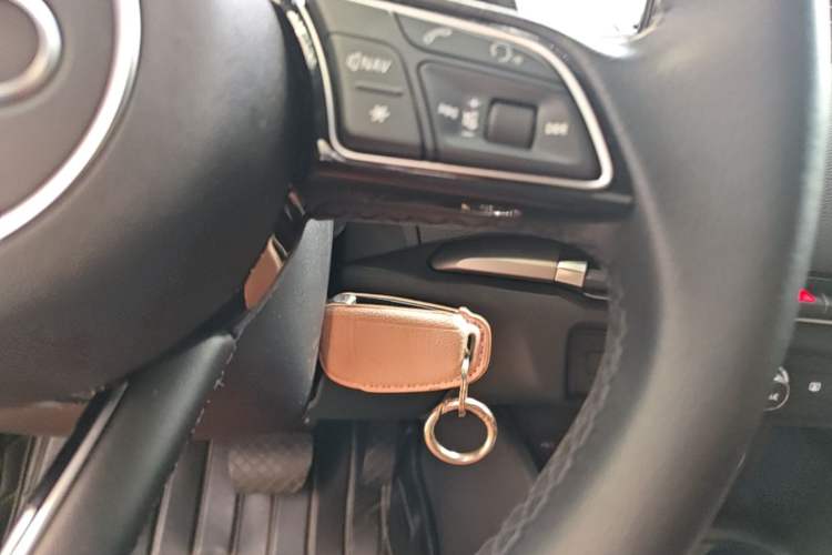 Used Audi A3 2019 Limousine 35 TFSI Ambition China VI Vehicle Key