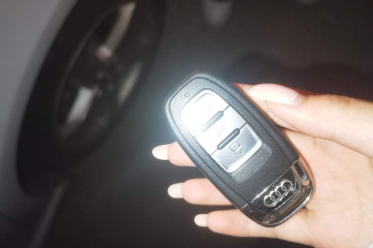 Used Audi A3 2019 Sportback 35 TFSI Fashion Edition China V Vehicle Key