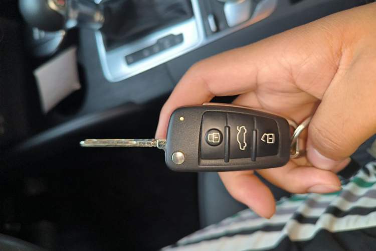 Used Audi A3 2019 Sportback 35 TFSI Sporty Version National V Vehicle Key