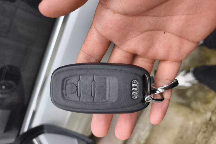 Used Audi A3 2019 Sportback 35 TFSI Sporty Version National V Vehicle Key