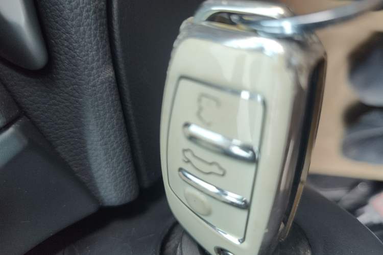 Used Audi A3 2019 Sportback 35 TFSI Ambition China VI Vehicle Key