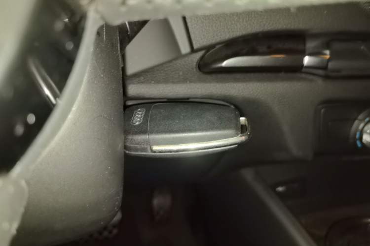 Used Audi A3 2019 Sportback 35 TFSI Fashion Edition China VI Emission Standard Vehicle Key