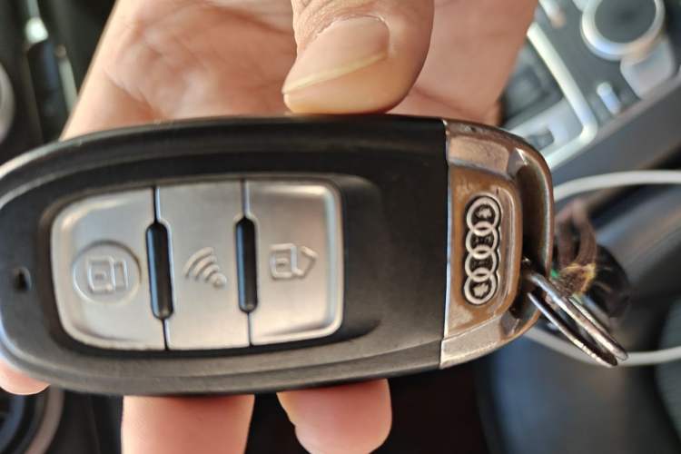 Used Audi A3 2019 Limousine 35 TFSI Fashion Edition China V standard Vehicle Key