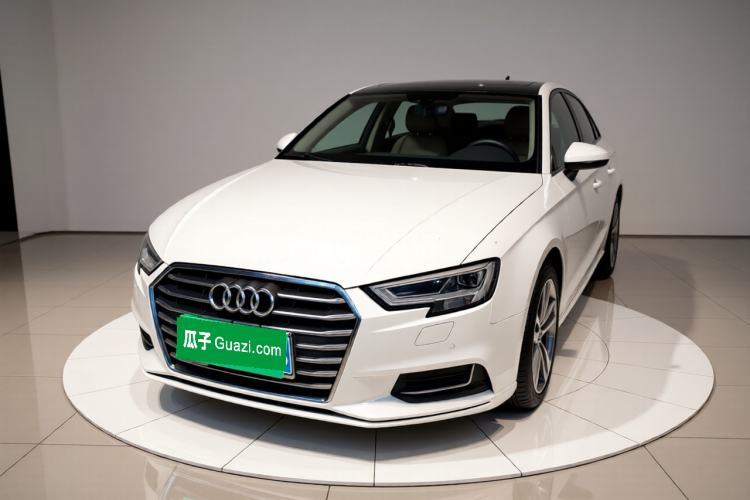 Ojetý Audi A3 2019 Limousine 35 TFSI Style Version China V Emission Standard Guazi used car, China used car export, Used car for sale, Used  cars, Cheapest cars for sale