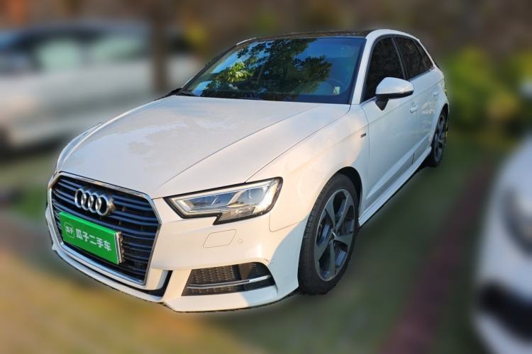 Used Audi A3 2019 Sportback 35 TFSI Fashion Edition China V Guazi used car, China used car export, Used car for sale, Used Audi cars, Cheapest cars for sale