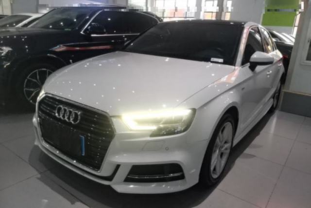 Used Audi A3 2019 Limousine 35 TFSI Fashion Edition China V standard