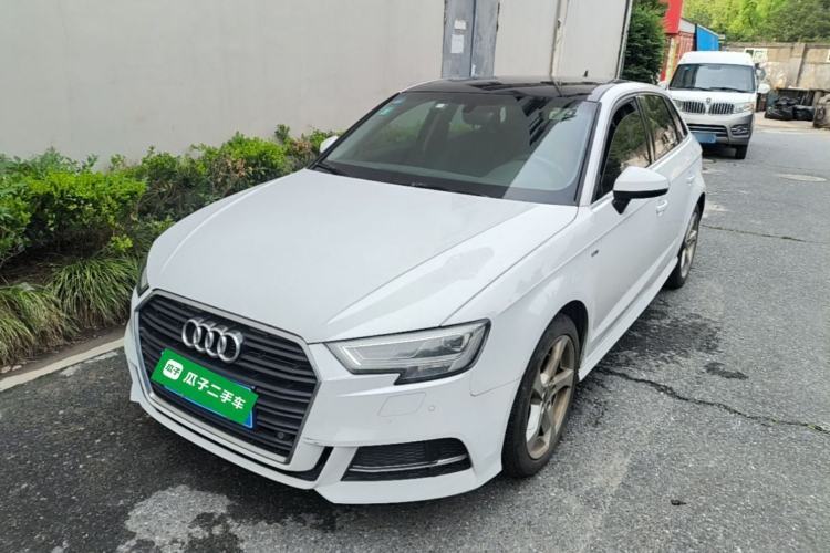 Used Audi A3 2019 Sportback 35 TFSI Fashion Edition China VI Emission Standard Guazi used car, China used car export, Used car for sale, Used  cars, Cheapest cars for sale