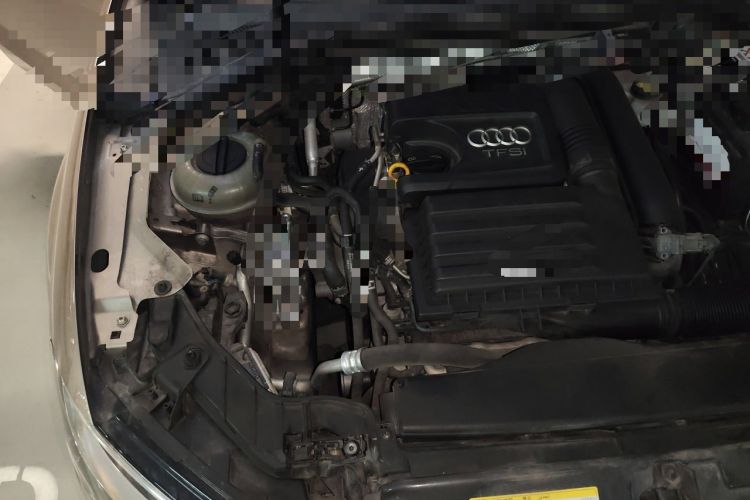 Used Audi A3 2019 Limousine 35 TFSI Fashion Edition China V standard Engine Bay Right