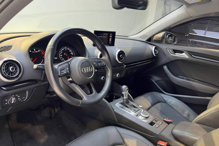 Used Audi A3 2019 Sportback 35 TFSI Fashion Edition China V Interior 2