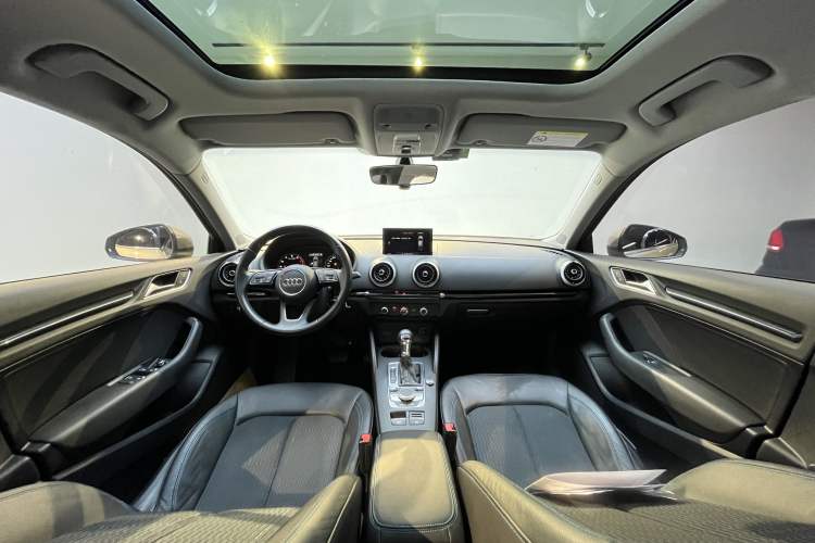 Used Audi A3 2019 Sportback 35 TFSI Fashion Edition China V Interior 5