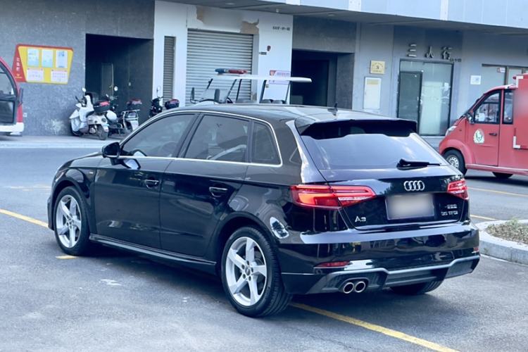 Used Audi A3 2020 Sportback 35 TFSI Fashion Edition China VI Emission Standard Exterior 11