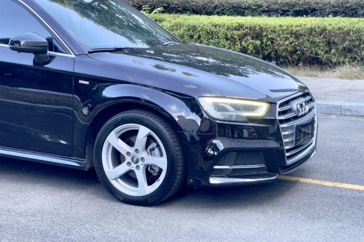 Used Audi A3 2020 Sportback 35 TFSI Fashion Edition China VI Emission Standard Exterior 4