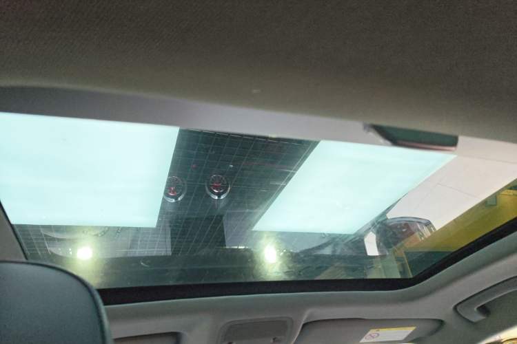 Used Audi A3 2020 Sportback 35 TFSI Fashion Edition China VI Emission Standard Headliner