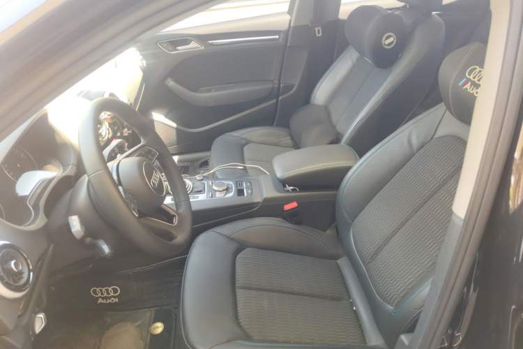 Used Audi A3 2020 Limousine 35 TFSI Fashion Edition China VI Emission Standard Left Front Seat