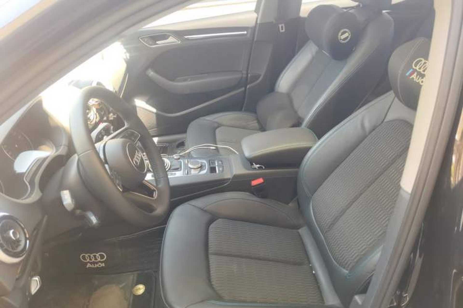 Used Audi A3 2020 Limousine 35 TFSI Fashion Edition China VI Emission Standard Left Front Seat