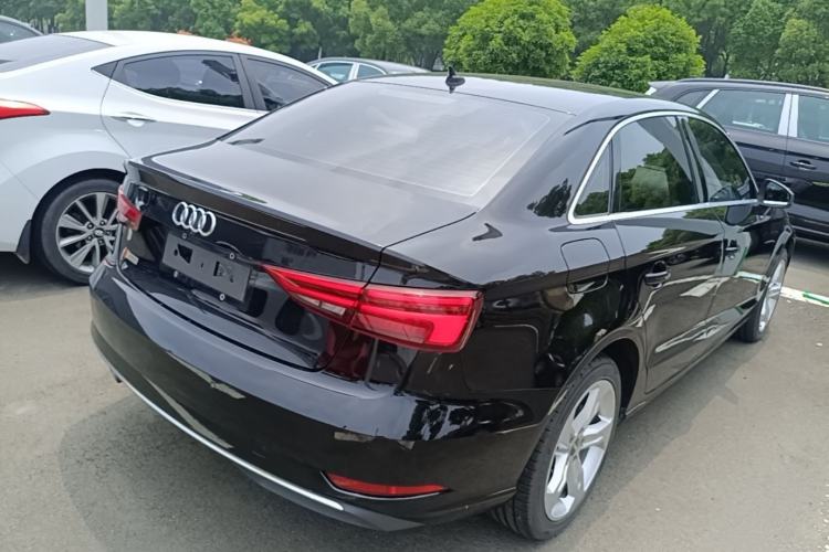 Used Audi A3 2020 Limousine 35 TFSI Ambition China VI Rear Right 45 Deg