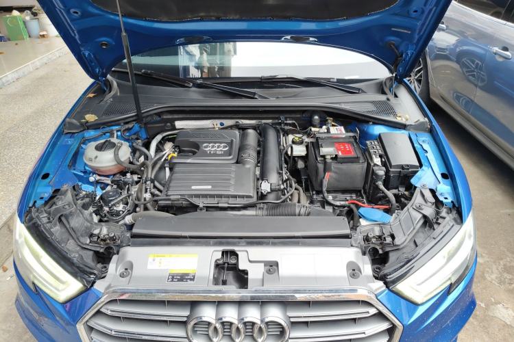 Used Audi A3 2020 Limousine 35 TFSI Sporty Version China VI Engine Bay