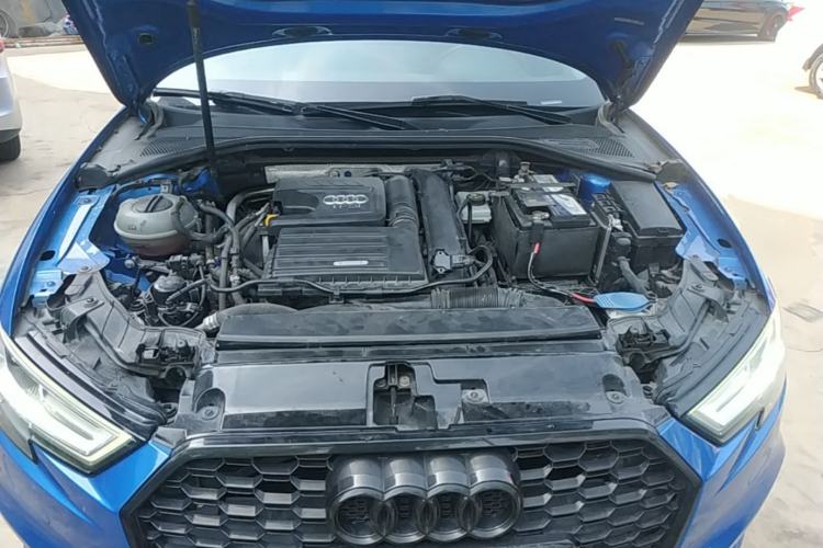 Used Audi A3 2020 Limousine 35 TFSI Fashion Edition China VI Emission Standard Engine Bay