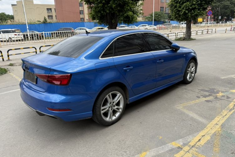 Used Audi A3 2020 Limousine 35 TFSI Fashion Edition China VI Emission Standard Exterior 1