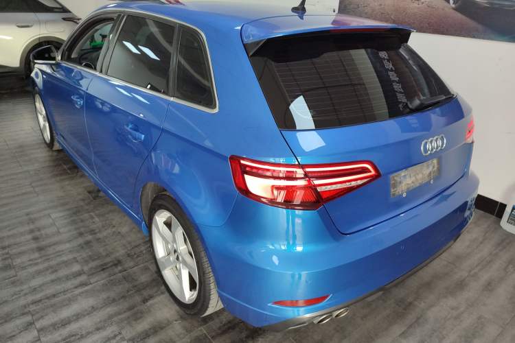 Used Audi A3 2020 Sportback 35 TFSI Fashion Edition China VI Emission Standard Exterior 2