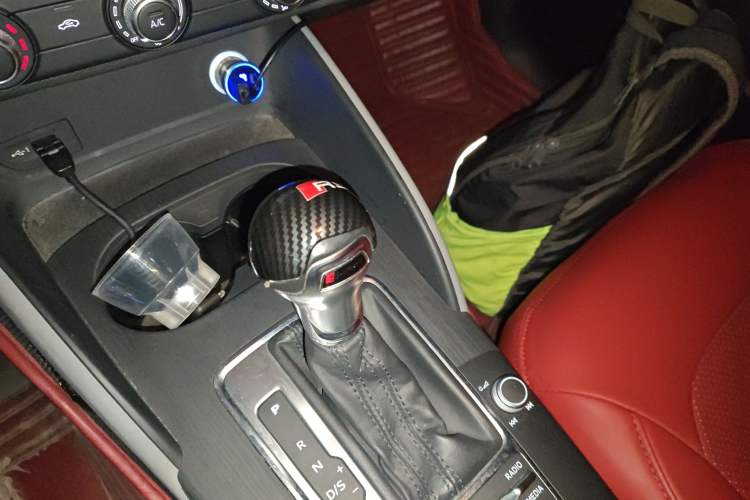 Used Audi A3 2020 Sportback 35 TFSI Ambition China VI Gear Lever