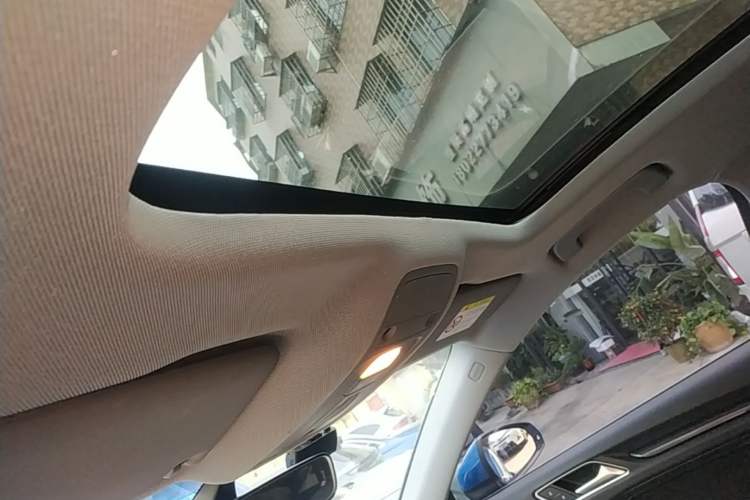 Used Audi A3 2020 Limousine 35 TFSI Fashion Edition China VI Emission Standard Headliner