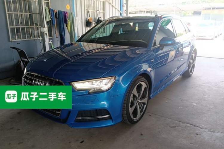 Used Audi A3 2020 Sportback 35 TFSI Sporty Model China VI Guazi used car, China used car export, Used car for sale, Used  cars, Cheapest cars for sale