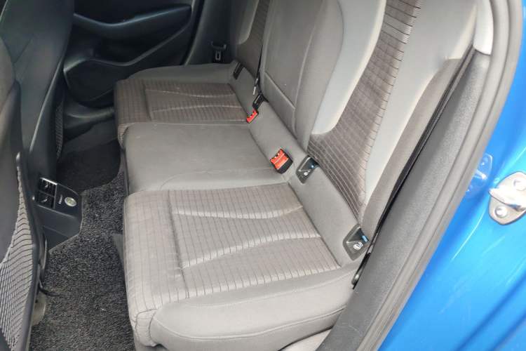 Used Audi A3 2020 Limousine 35 TFSI Sporty Version China VI Left Rear Seat