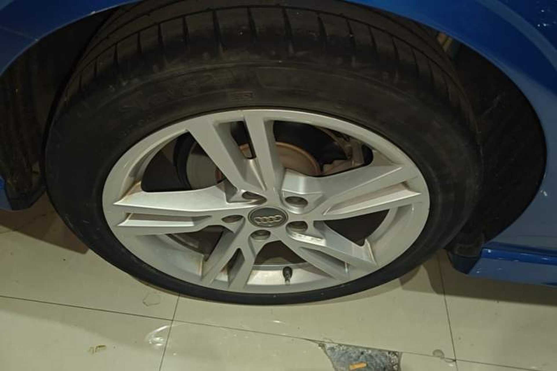 Used Audi A3 2020 Limousine 35 TFSI Fashion Edition China VI Emission Standard Right Rear Wheel Hub