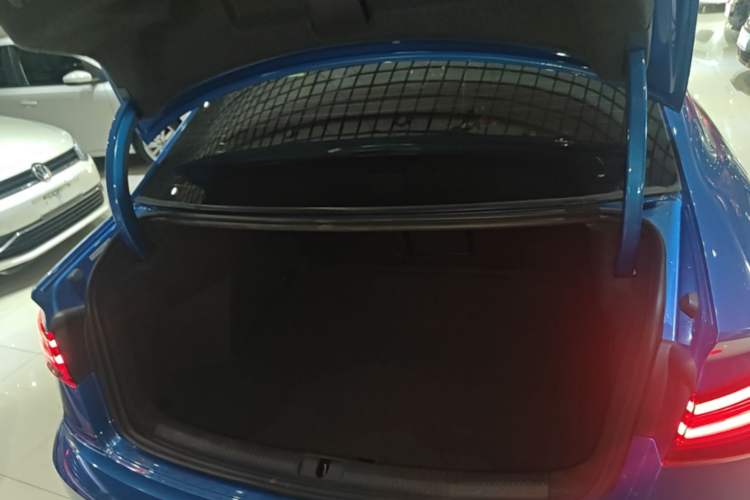 Used Audi A3 2020 Limousine 35 TFSI Fashion Edition China VI Emission Standard Trunk