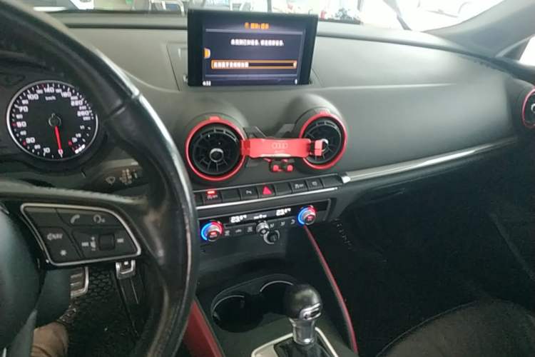 Used Audi A3 2020 Sportback 40 TFSI Style Edition China VI Emission Standard Audio And AC Panel