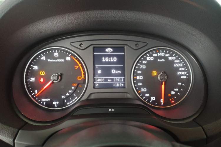 Used Audi A3 2020 Restyled Limousine 35 TFSI Ambition Version China VI Instrument Cluster