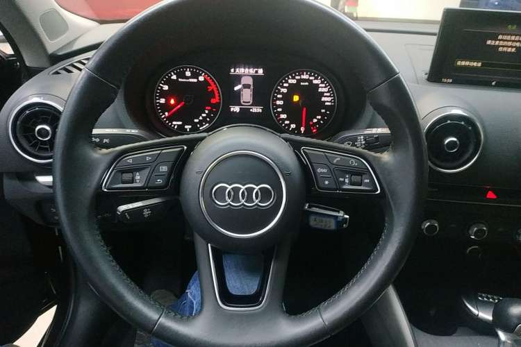 Used Audi A3 2020 Sportback 35 TFSI Ambition China VI Interior 4