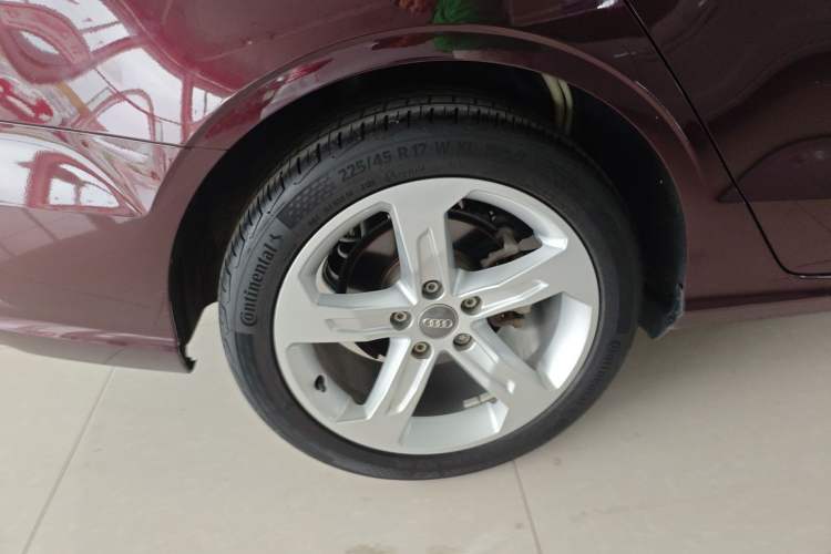 Used Audi A3 2020 Restyled Limousine 35 TFSI Ambition Version China VI Right Rear Wheel Hub