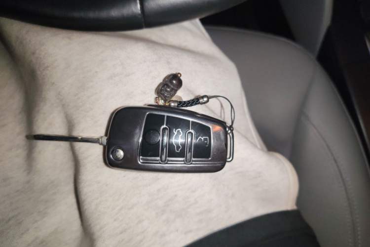Used Audi A3 2020 Sportback 35 TFSI Fashion Edition China VI Emission Standard Vehicle Key