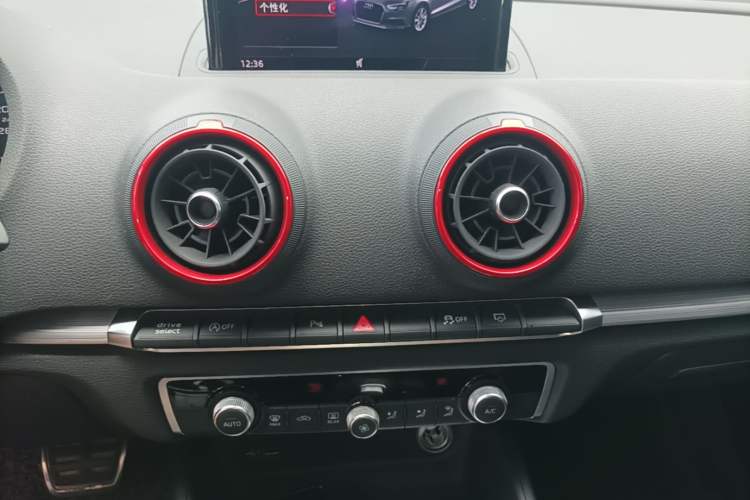 Used Audi A3 2020 Limousine 35 TFSI Sporty Version China VI Audio And AC Panel