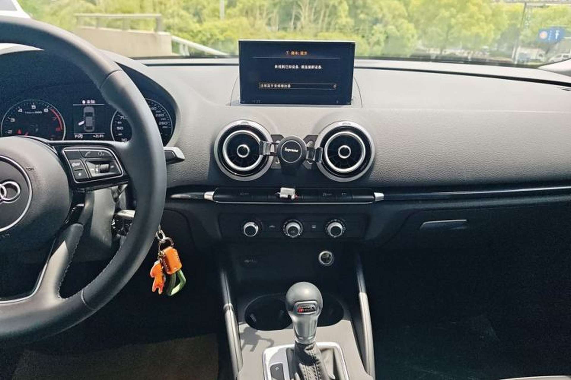 Used Audi A3 2020 Limousine 35 TFSI Fashion Edition China VI Emission Standard Audio And AC Panel