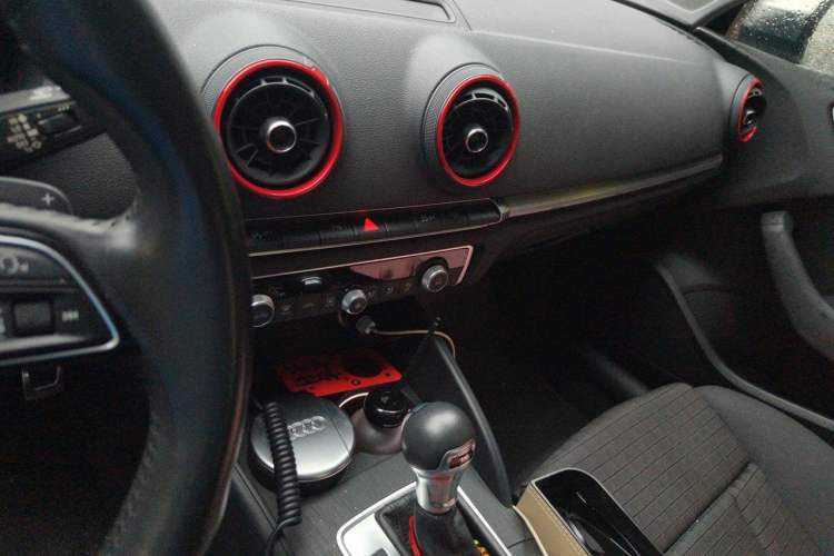 Used Audi A3 2020 Limousine 40 TFSI Sporty Version China VI Audio And AC Panel
