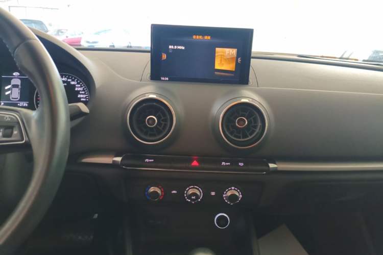 Used Audi A3 2020 Sportback 35 TFSI Ambition China VI Audio And AC Panel
