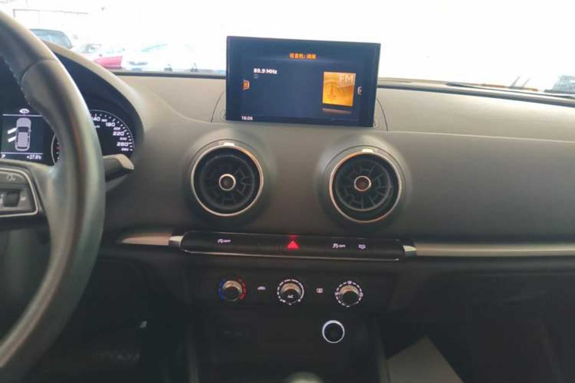 Used Audi A3 2020 Sportback 35 TFSI Ambition China VI Audio And AC Panel