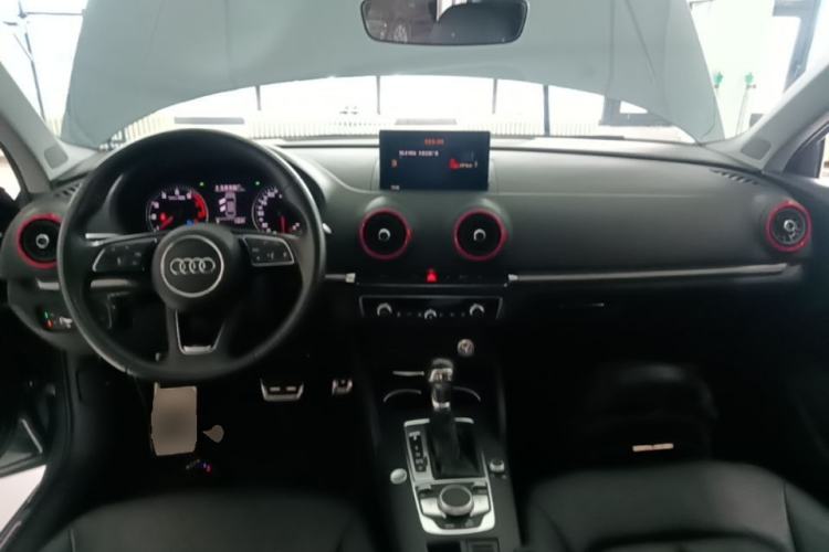 Used Audi A3 2020 Limousine 35 TFSI Style Edition China VI Emission Standard Center Console