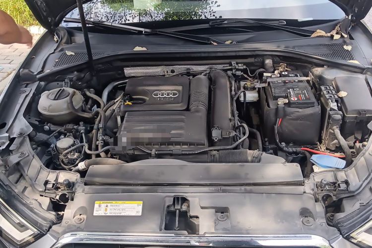 Used Audi A3 2020 Sportback 35 TFSI Ambition China VI Engine Bay