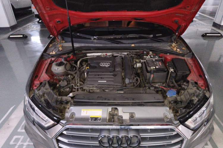 Used Audi A3 2020 Limousine 35 TFSI Fashion Edition China VI Emission Standard Engine Bay