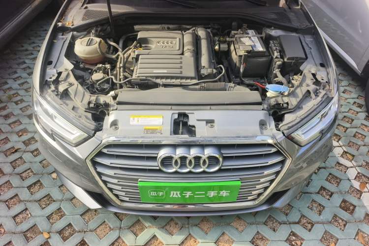 Used Audi A3 2020 Sportback 35 TFSI Sporty Model China VI Engine Bay