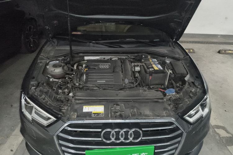Used Audi A3 2020 Restyled Sportback 35 TFSI Entry-Level China VI Emission Standard Engine Bay