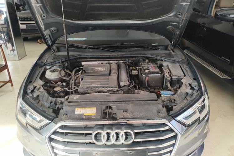 Used Audi A3 2020 Sportback 35 TFSI Ambition China VI Engine Bay