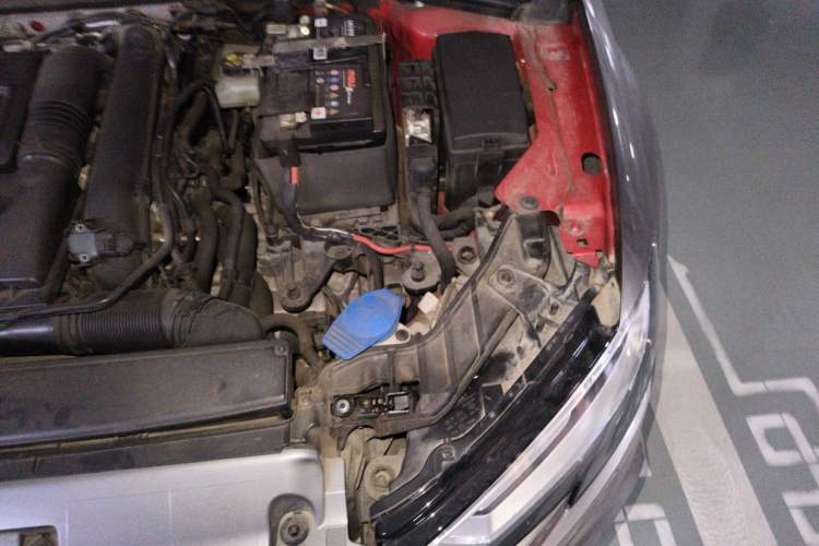 Used Audi A3 2020 Limousine 35 TFSI Fashion Edition China VI Emission Standard Engine Bay Left