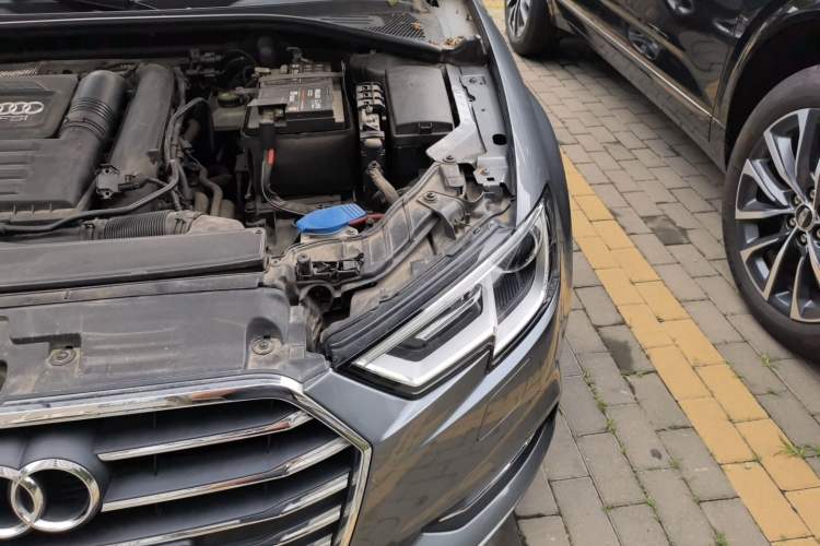 Used Audi A3 2020 Restyled Limousine 35 TFSI Ambition Version China VI Engine Bay Left